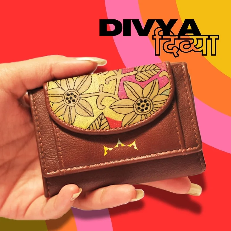 Leather and Embroidery Women's Tri Fold Wallet - Diva