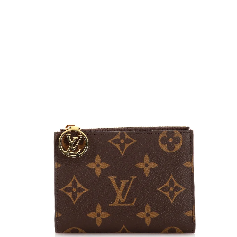 Lisa Wallet Monogram Canvas