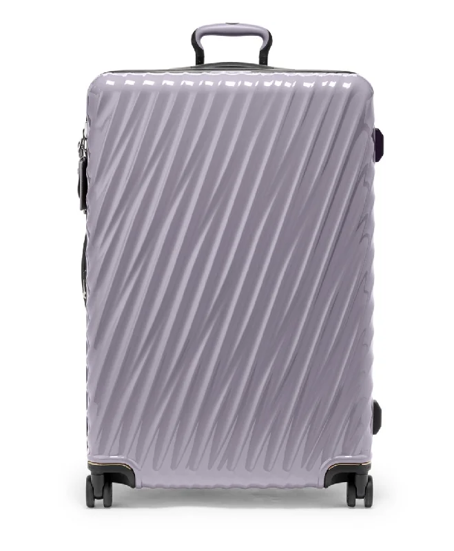 19 Degree Extended Trip Expandable 4 Wheeled Packing Case