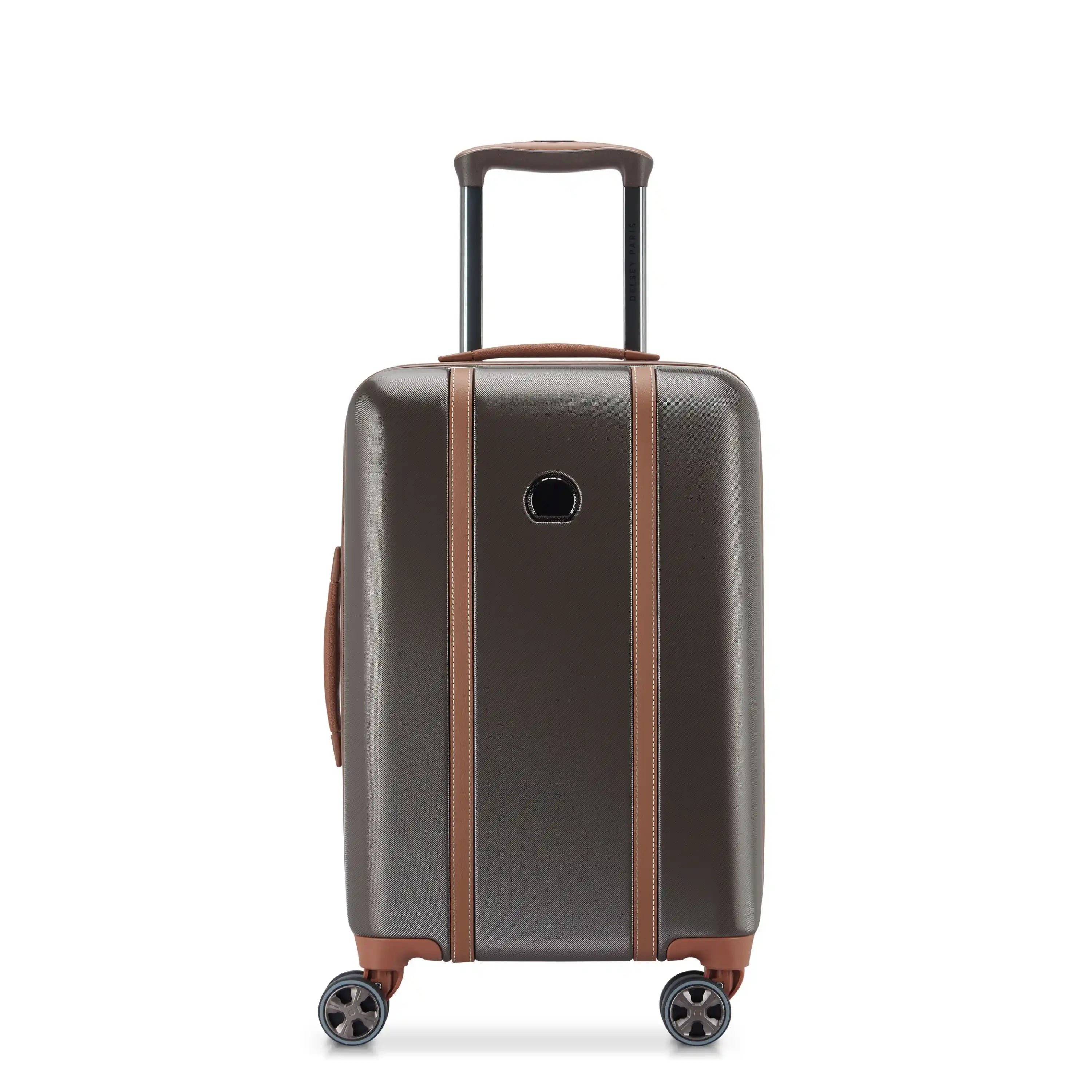 MANOR - Carry-On Plus Spinner