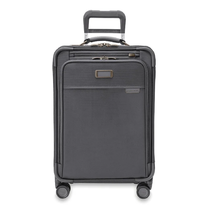  Essential 56cm Carry-on Spinner