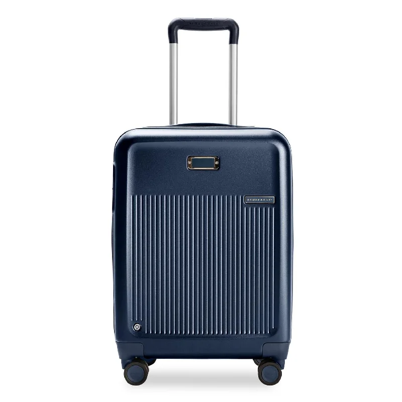 Global 53cm Carry-On Expandable Spinner