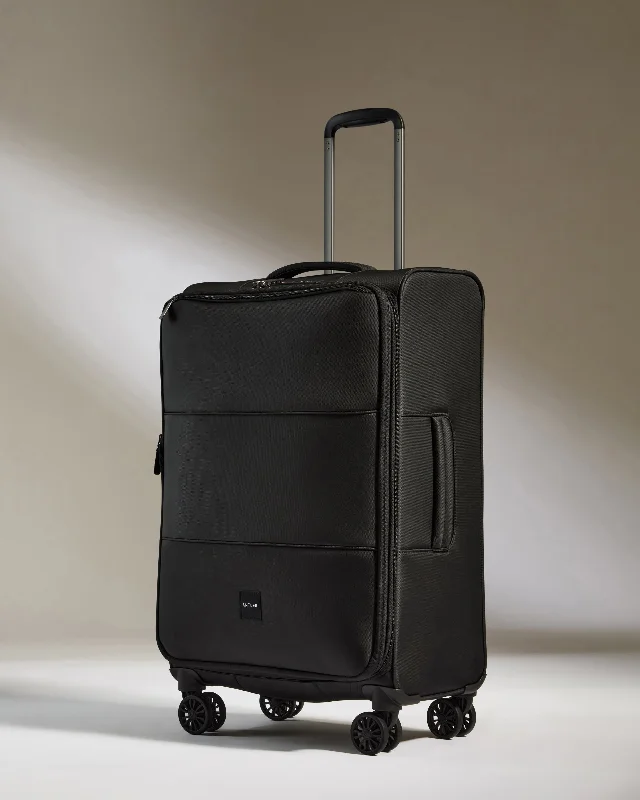 Lightest Medium Suitcase in Black - Soft Stripe